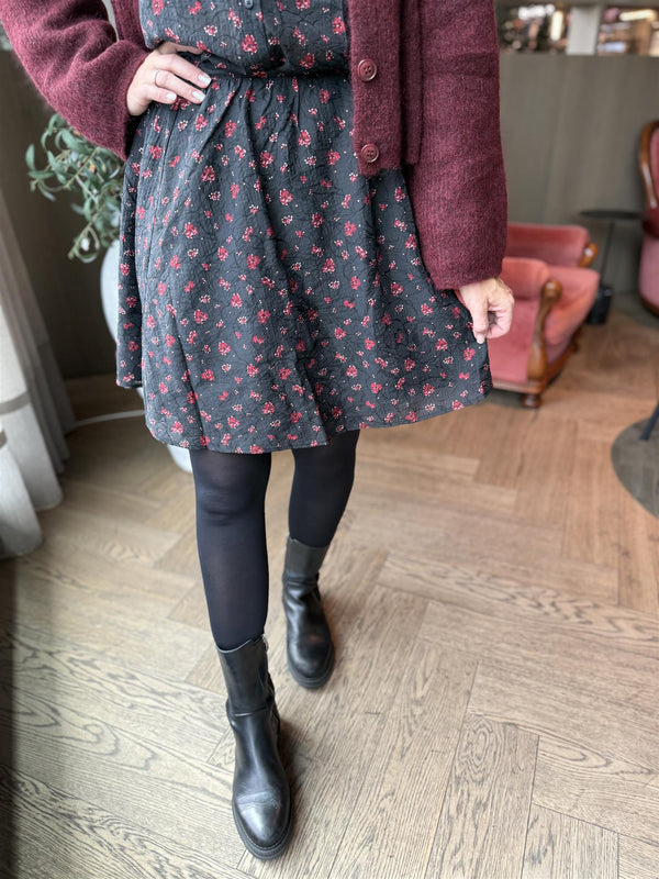 Nancy Skirt Sort M. Blomster
