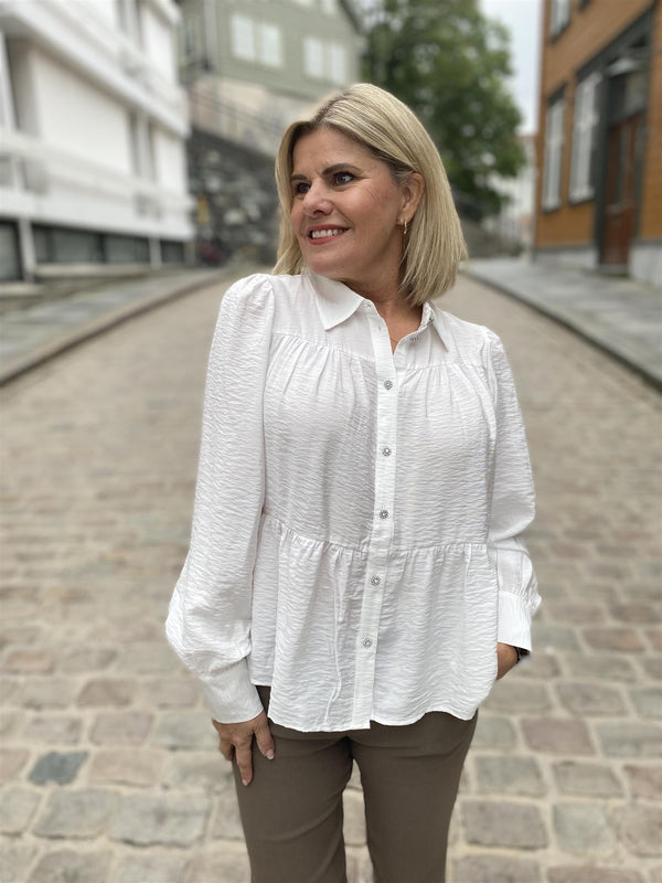 Katria new l/s shirt Offwhite