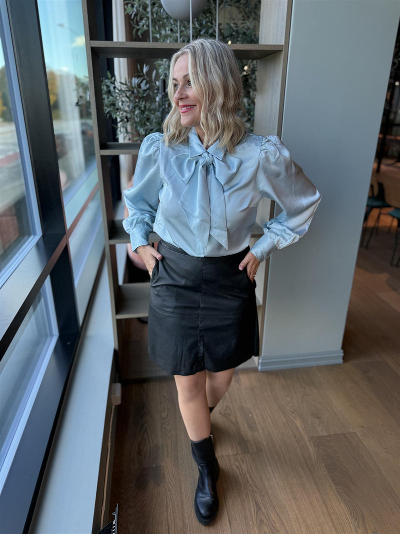 LUCHA L/S SHIRT Lys Blå