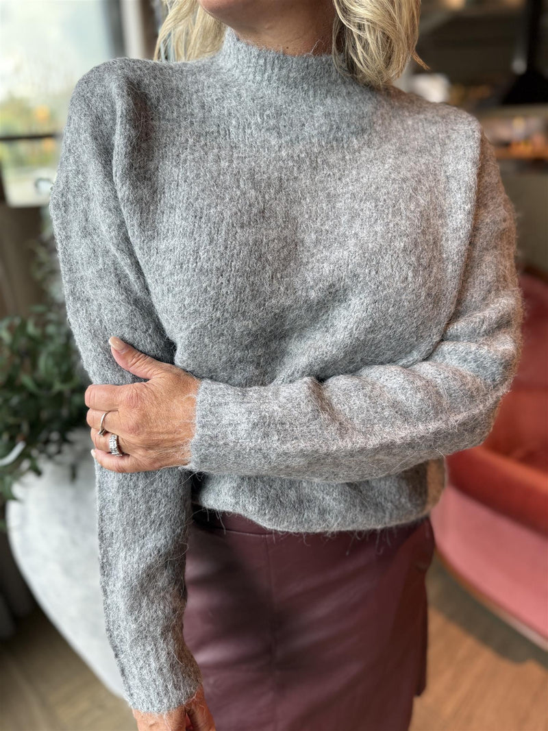 Bennu funnelneck ls knit top Grå Melert