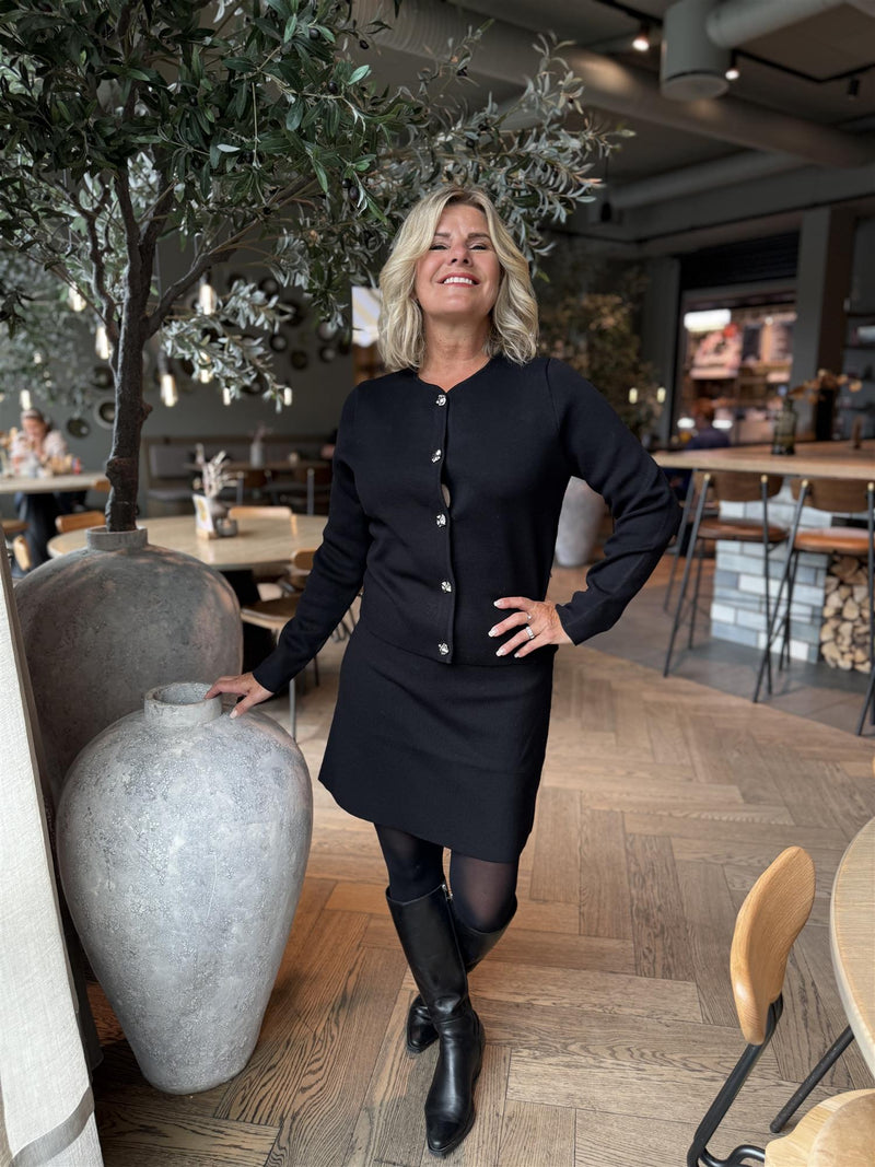 SWAY O-NECK CARDIGAN Sort