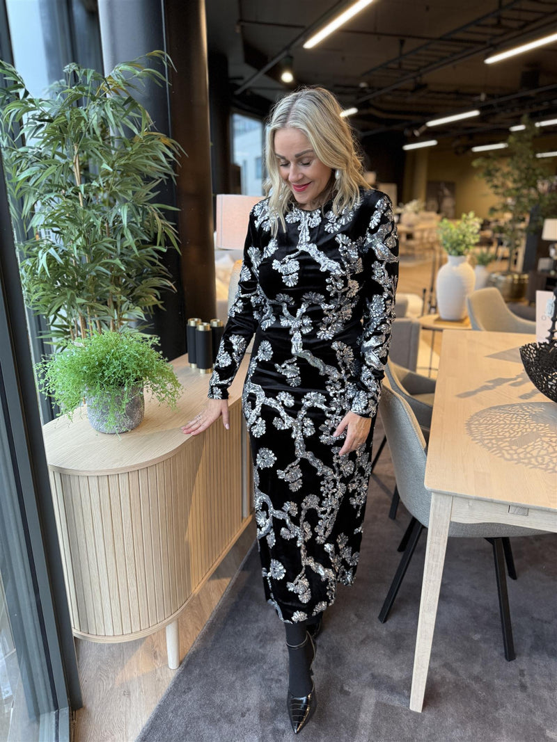 Florana Long Dress Sort Med Sølv Glitter