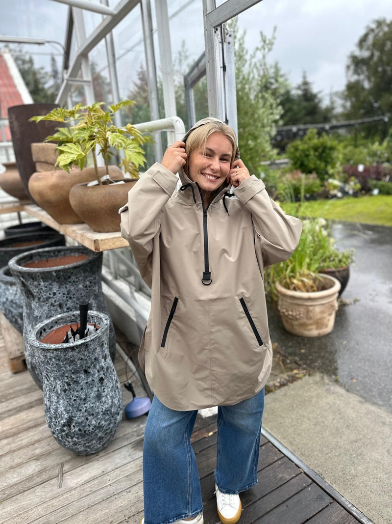 MOW PONCHO Beige
