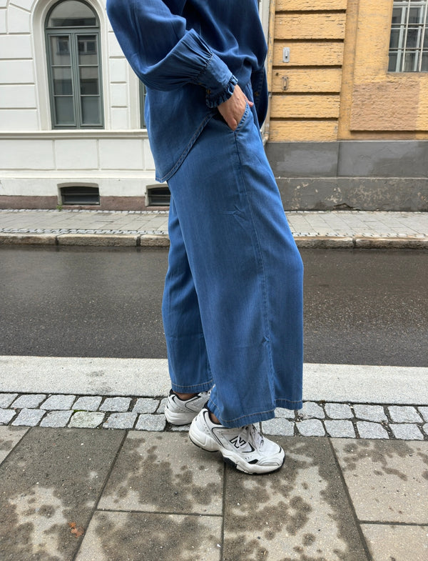 ANJELICA Jeansblå
