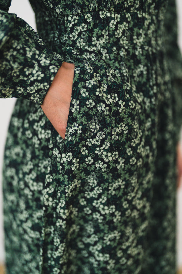 ASTRID MIDI DRESS Sort Med Grønne Blomster