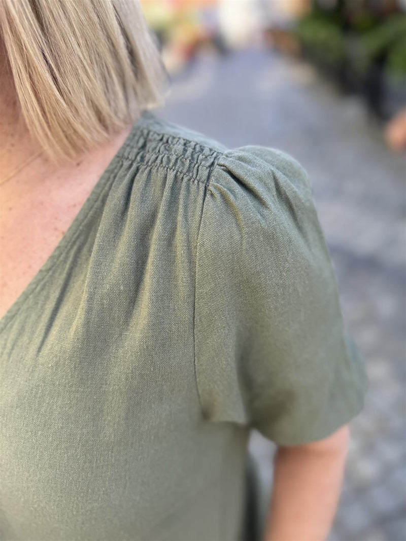 LAVA DRESS V-NECK Olivengrønn
