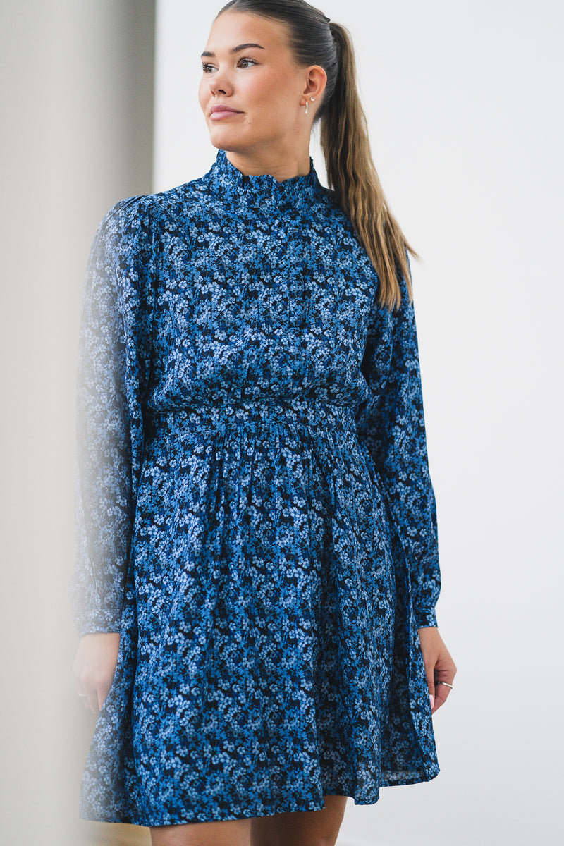 ASTRID DRESS Mørkeblå M Blomsterprint