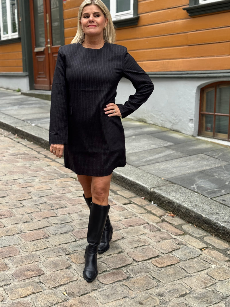 Malodi Dress Koksgrå