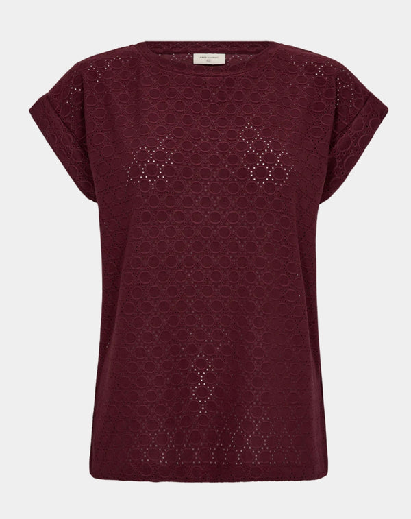 Blond tee Plomme