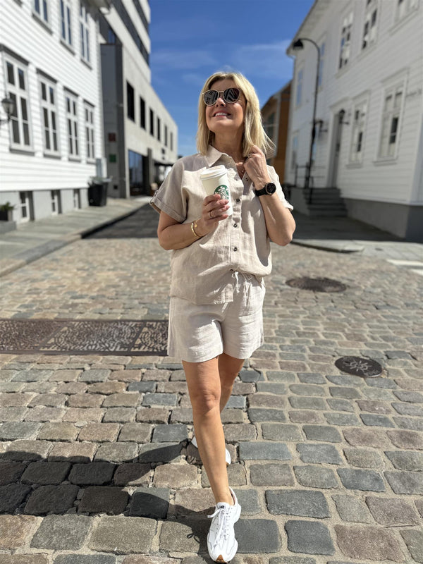LAVA-SHORTS Beige