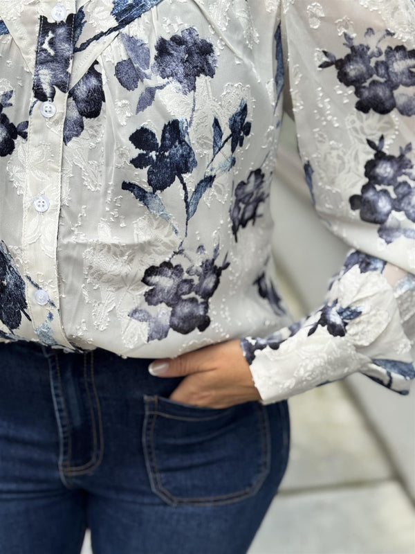 Olivia Flower Offwhite M. Blomster