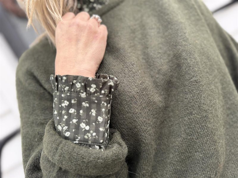 KELLSEY ALEGRIA PULLOVER Olivengrønn