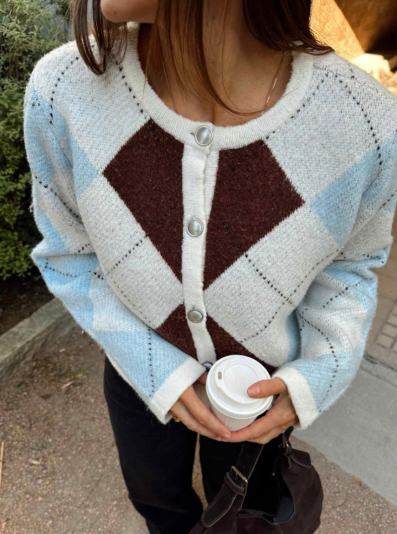 KAYLA O-NECK L/S CHECK KNIT CARDIGAN Offwhite M/Ruter Brun Og Blå