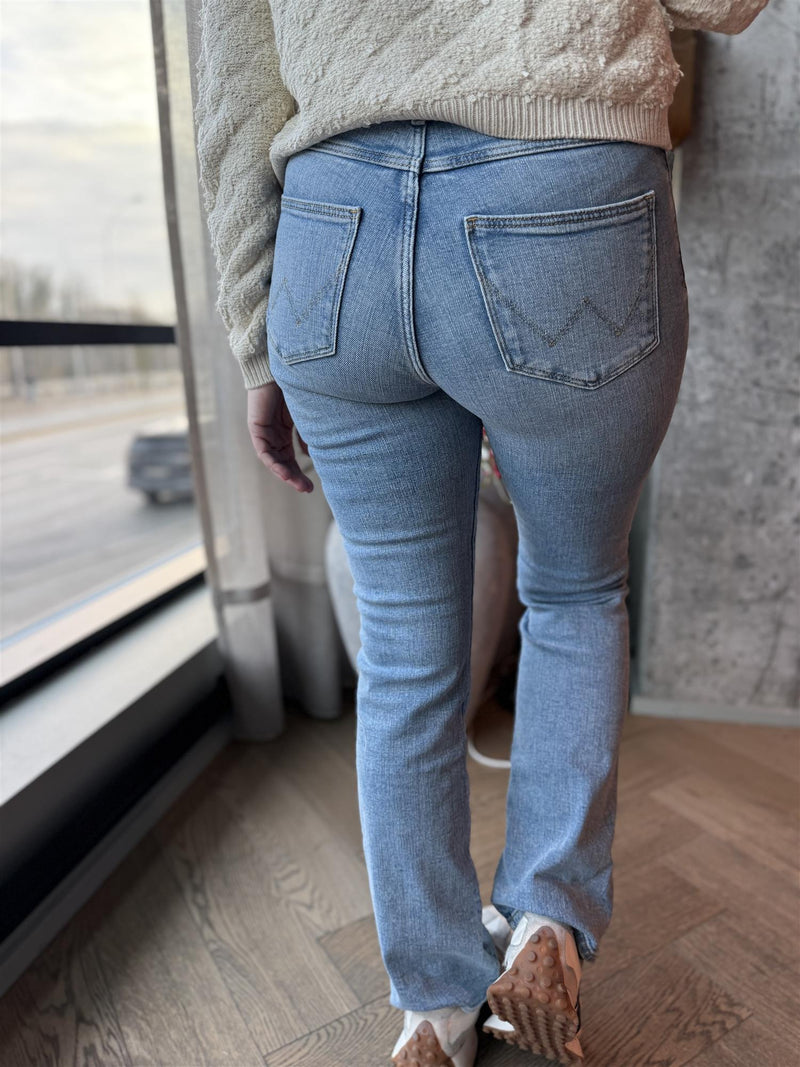 WRANGLER BOOTCUT Lys Demin Blå