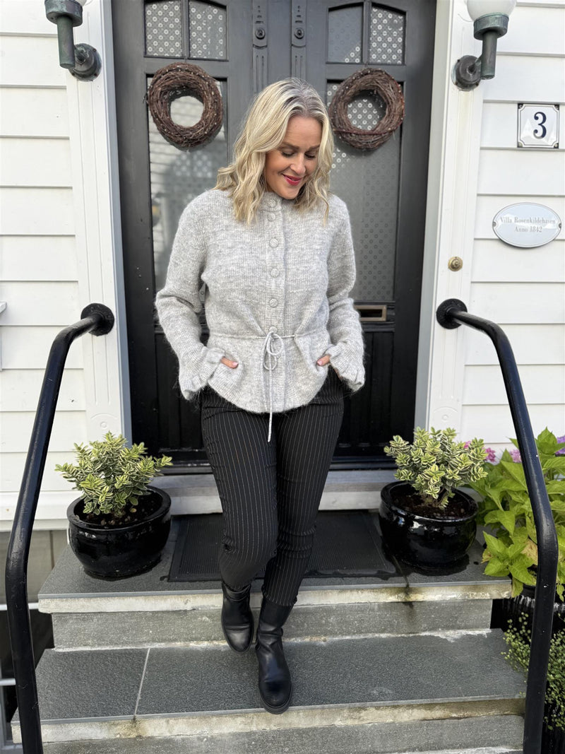 yasthellis knit cardigan s. Lys Grå Melert