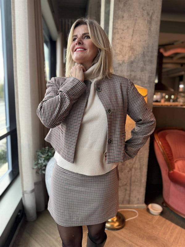 ENILLA L/S BLAZER JACKET Hundetann Mønster I Brunt/Beige