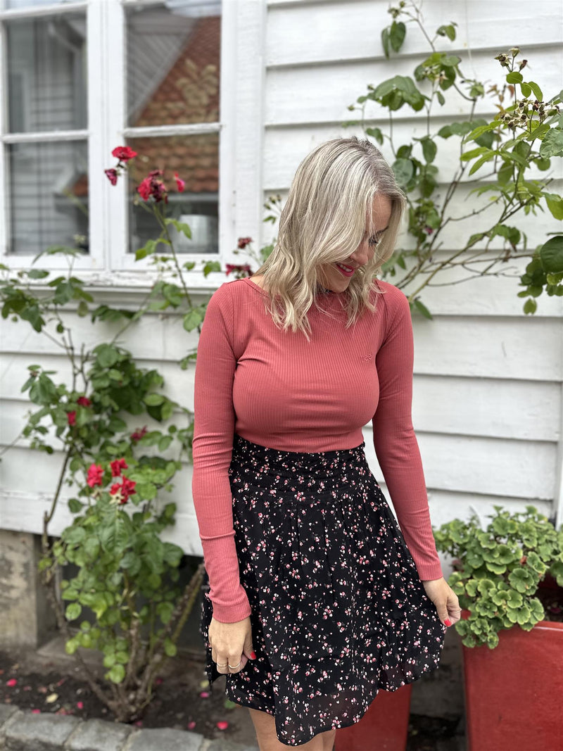 Orabella skirt Sort M. Blomster