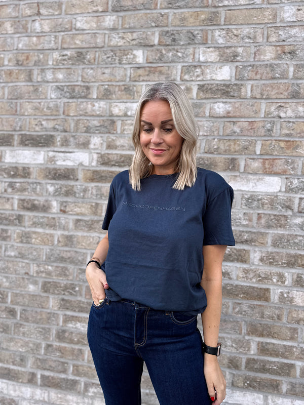 Liv Organic Logo Tee Mørkeblå
