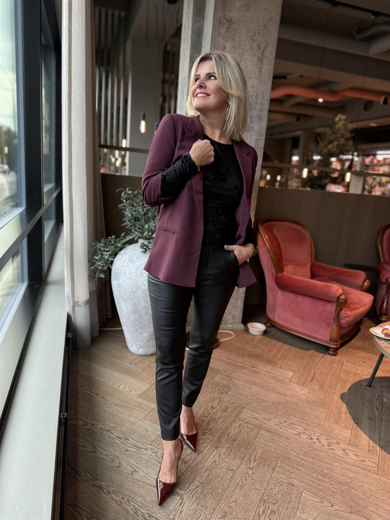 Shirley Blazer Vinrød