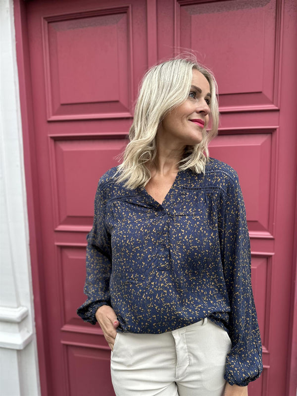 ADNEY BLOUSE Mørkeblå M Blomsterprint