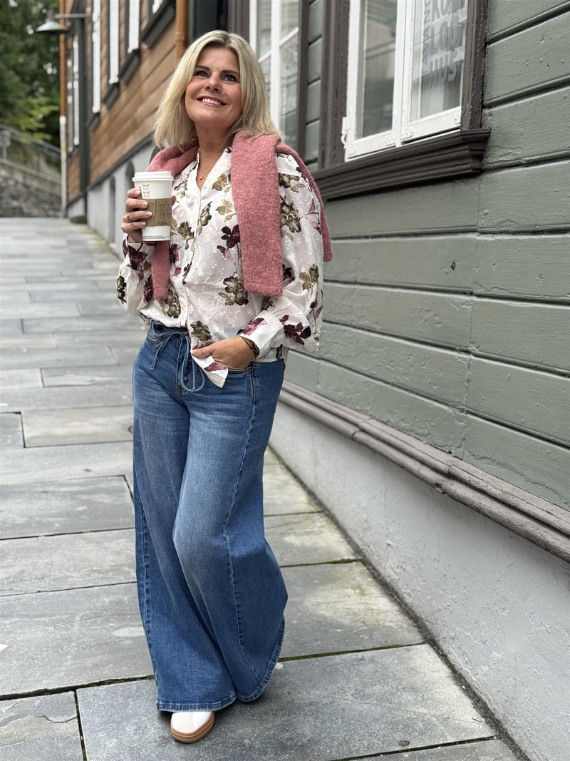 Olivia Flower Beige Med Mønster