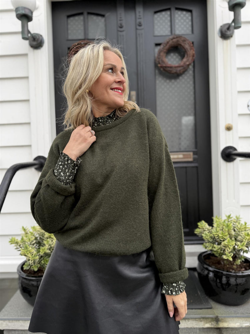 KELLSEY ALEGRIA PULLOVER Olivengrønn