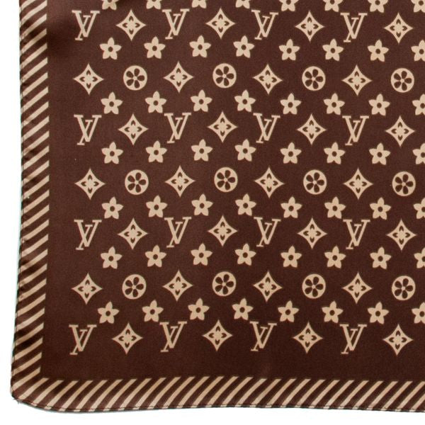 LITE SKJERF LV PRINT Brun