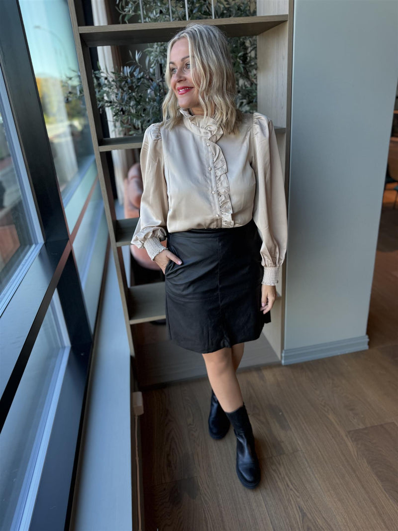 LUTTO L/S FRILL SHIRT Champagne