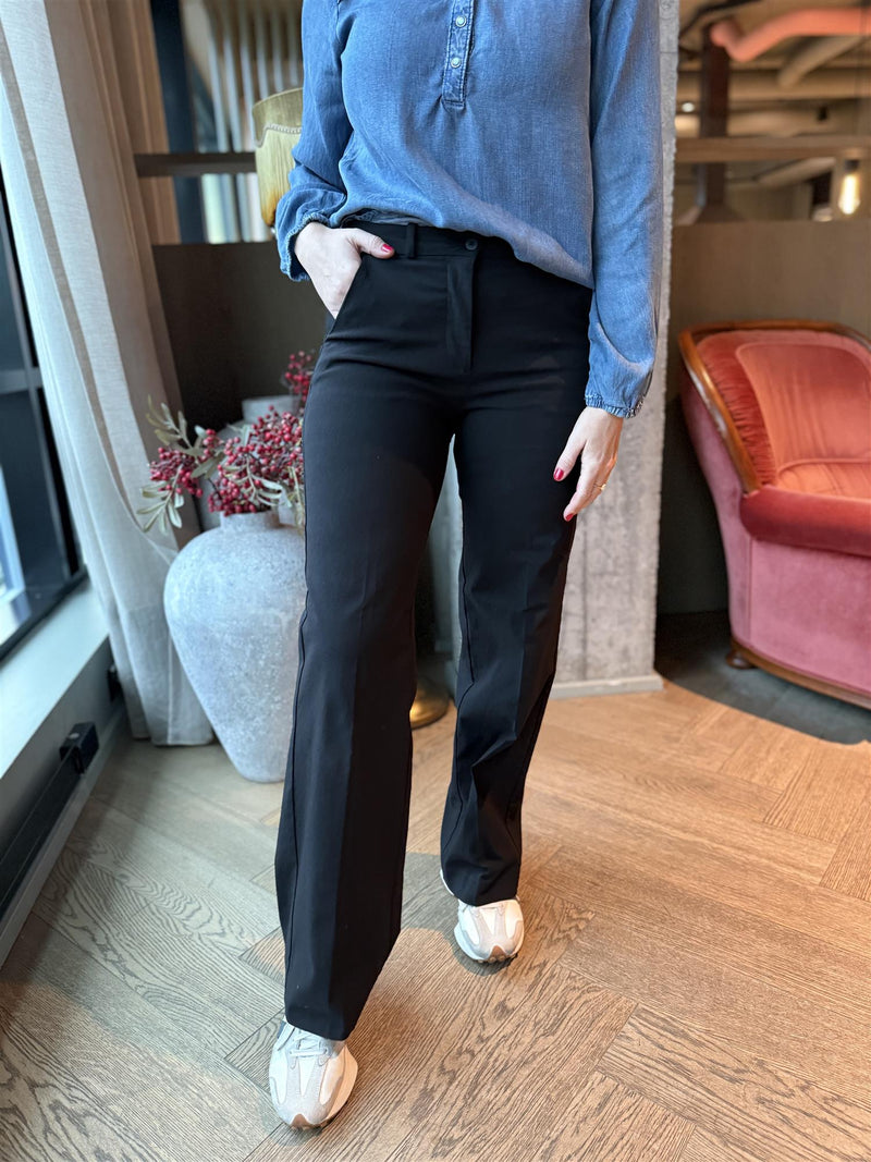 SOLVEJ WIDE PANT Sort