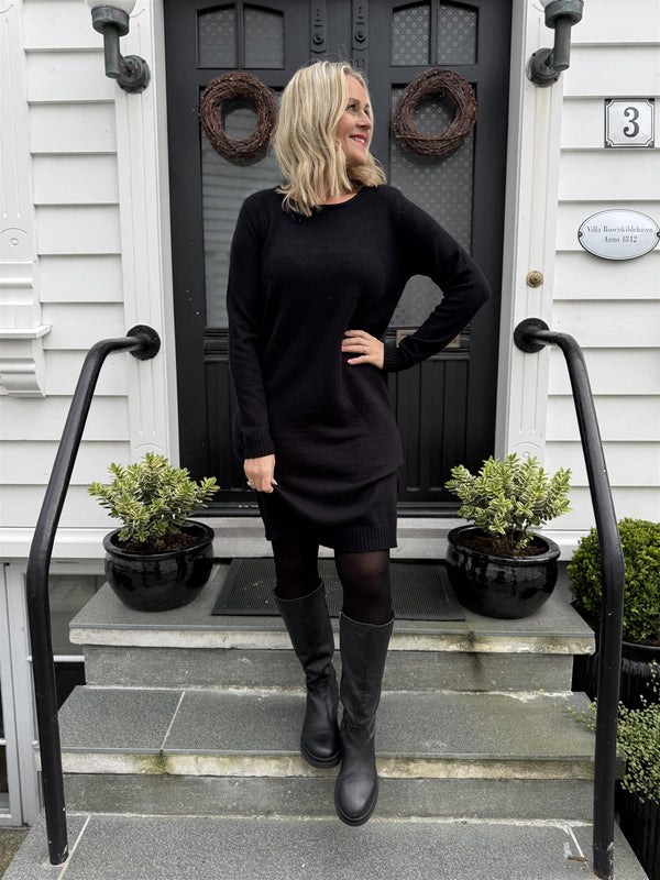 Viril L/S Knit Dress Sort