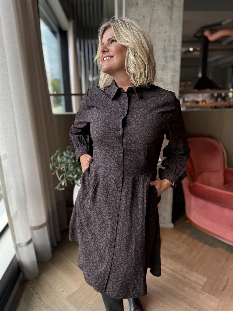 MOLLI DRESS Sort Og Brun