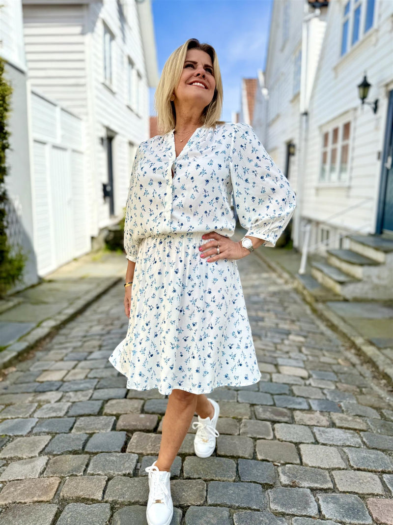 AMELINA 3/4 SHIRT Offwhite Med Blomster
