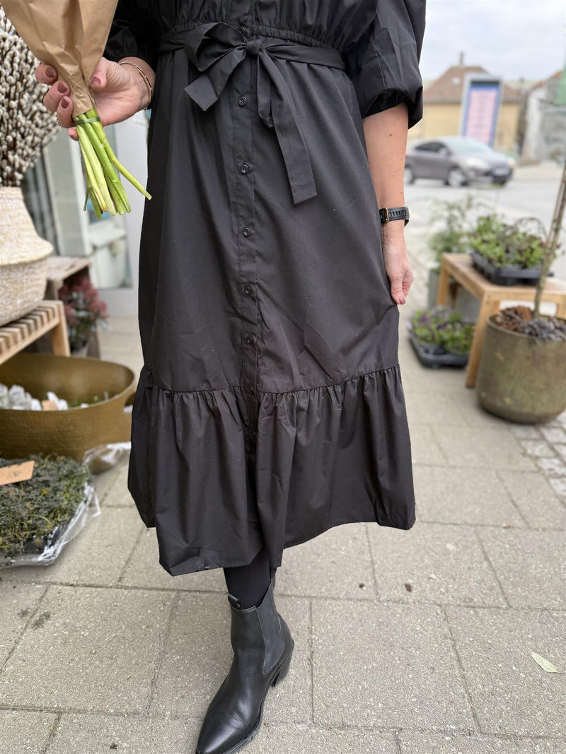 KIRA 3/4 MIDI DRESS Sort