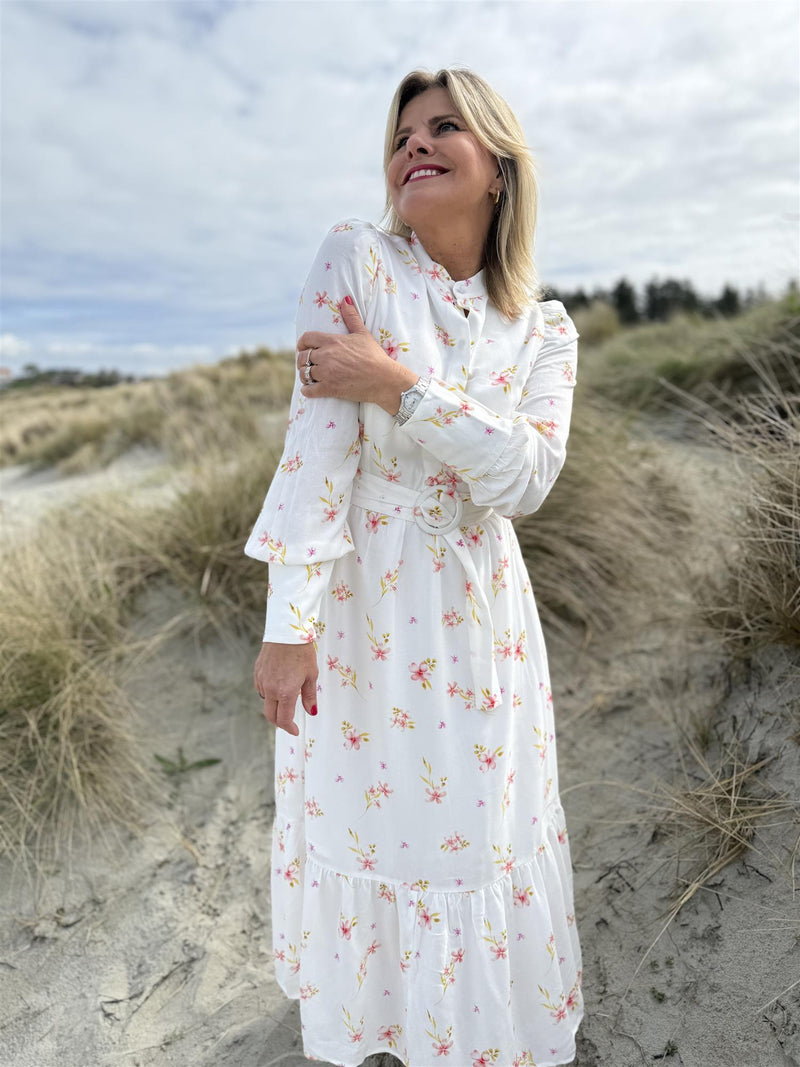 NORD MIDI DRESS Offwhite M. Blomster